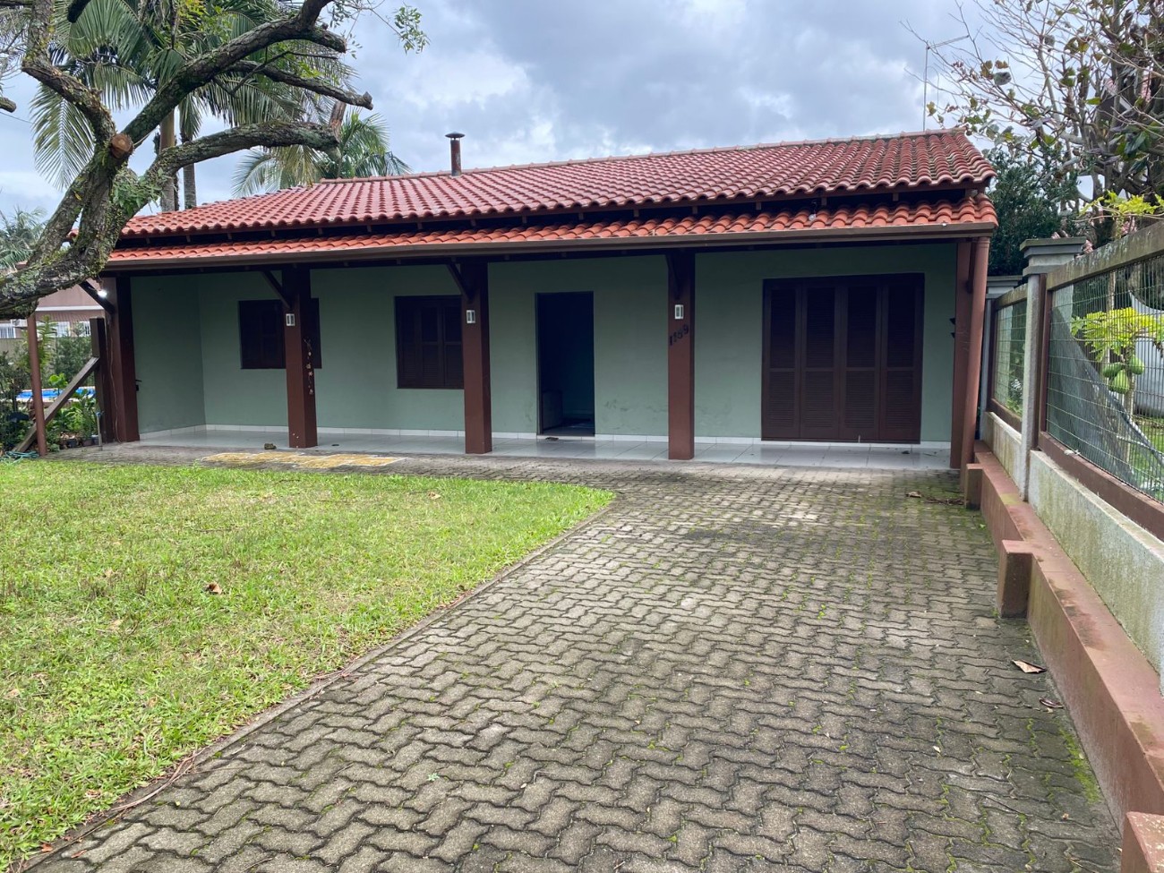 Casa 3 dormitórios para aluguel, Zona Nova em Capão da Canoa | Ref.: 158