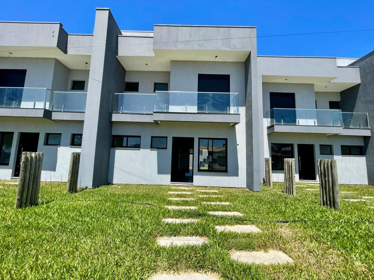 Sobrado 3 dormitórios para venda, Arco Iris  em Capão da Canoa | Ref.: 241