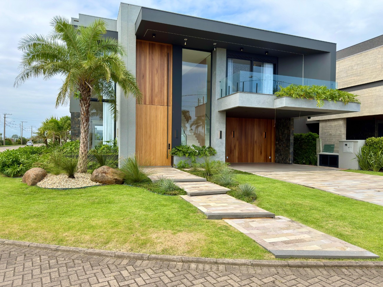 Casa 5 dormitórios para venda, centro em Xangri-lá | Ref.: 295