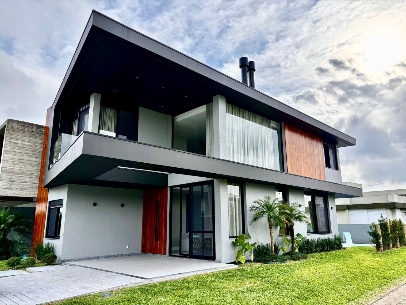 Sobrado para venda, centro em Xangri-lá | Ref.: 31