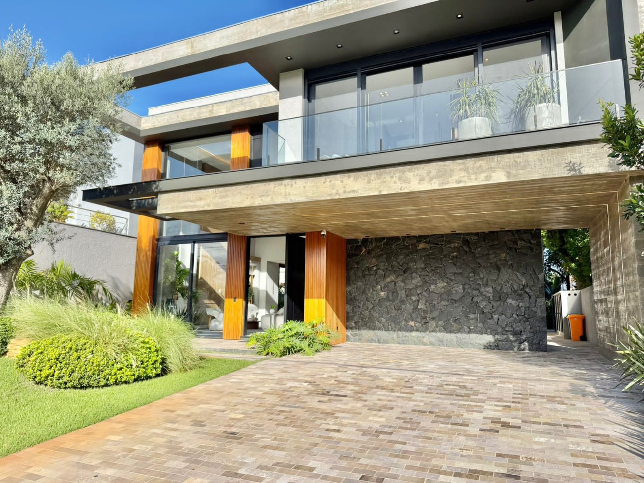 Casa 5 dormitórios para venda, Zona Nova em Capão da Canoa | Ref.: 488
