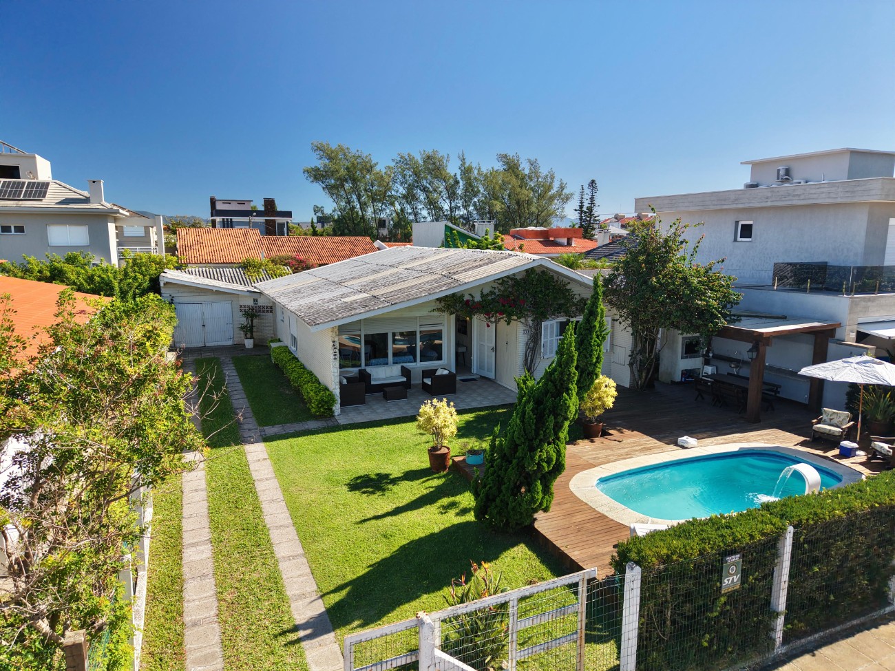 Casa 4 dormitórios para aluguel, Atlantida em Xangri-lá | Ref.: 514