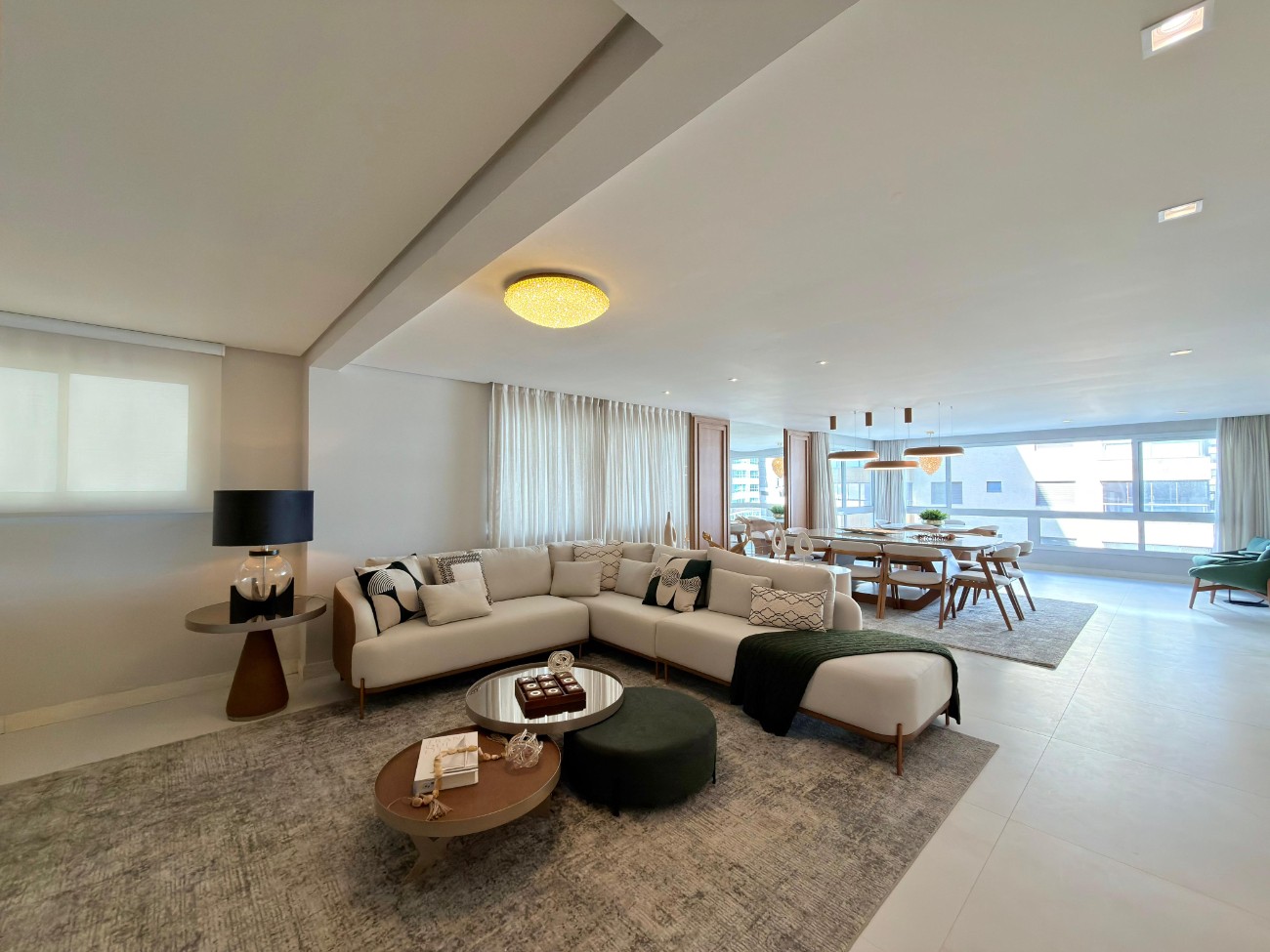 Apartamento 6 dormitórios para aluguel, Navegantes em Capão da Canoa | Ref.: 515