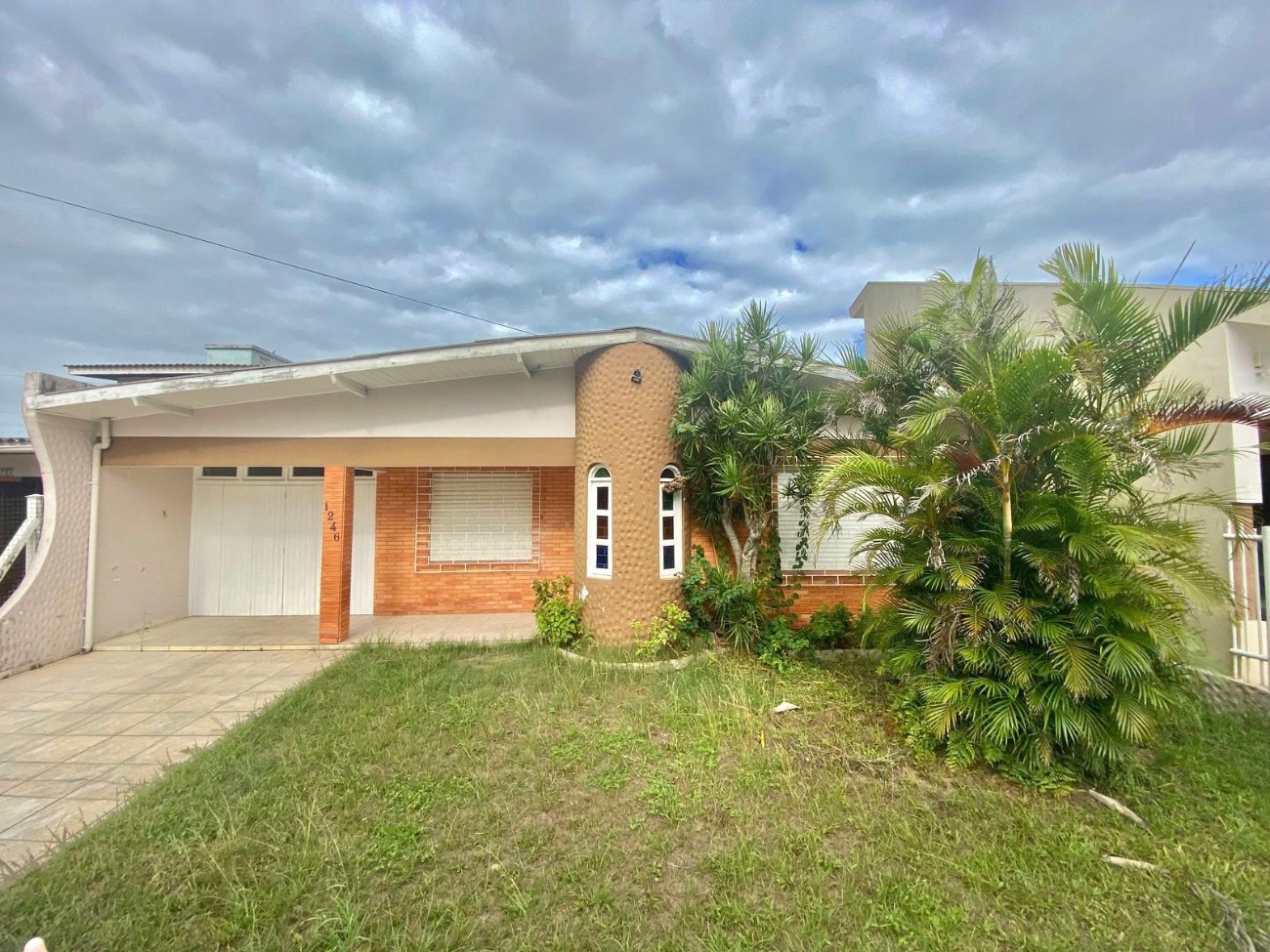 Casa 5 dormitórios para venda, Zona Nova em Capão da Canoa | Ref.: 633